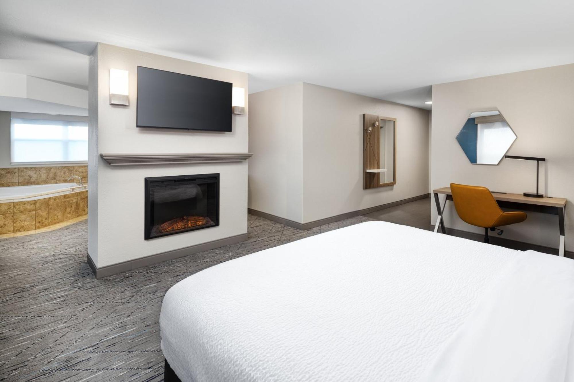 Holiday Inn Express & Suites - Green Bay East By Ihg Kültér fotó